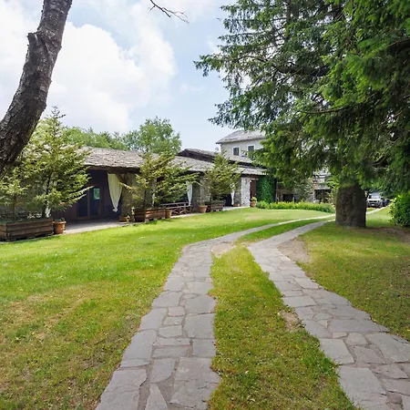 Ca Bossi Retreat Above Villa