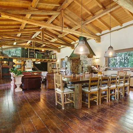 Ca Bossi Retreat Above *