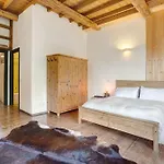 Ca Bossi Retreat Above *