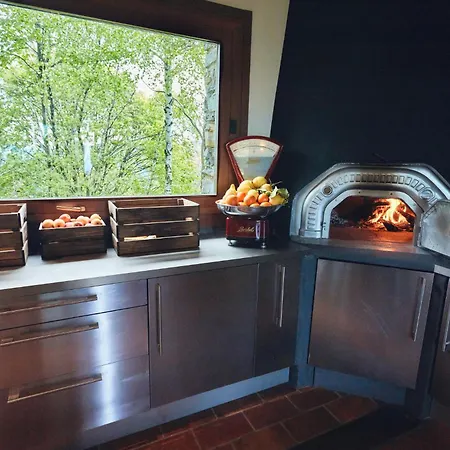 Ca Bossi Retreat Above *