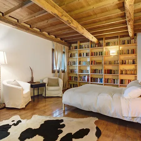 别墅 Ca Bossi Retreat Above 切尔诺比奥