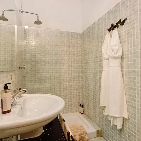 Ca Bossi Retreat Above 别墅