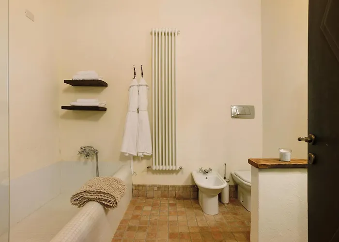 Ca Bossi Retreat Above *