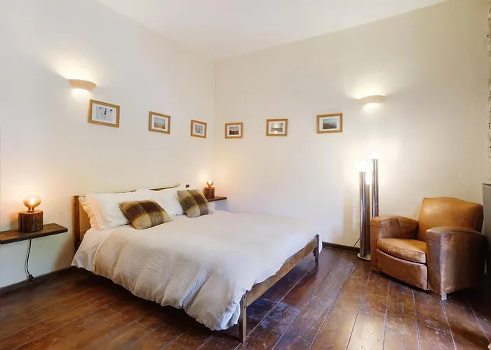 Villa Ca Bossi Retreat Above