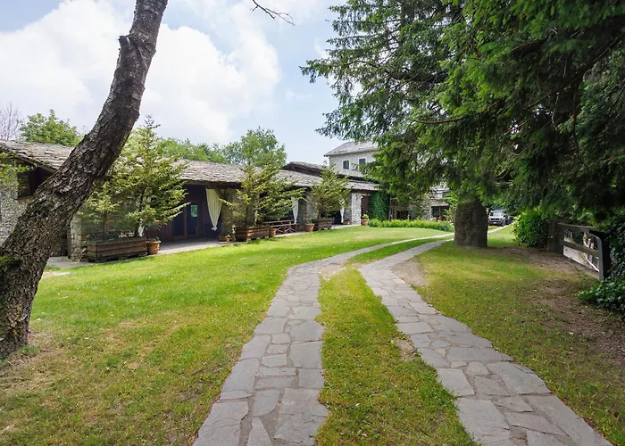 Ca Bossi Retreat Above Villa