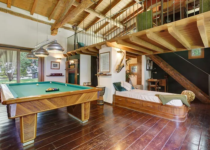 Villa Ca Bossi Retreat Above *